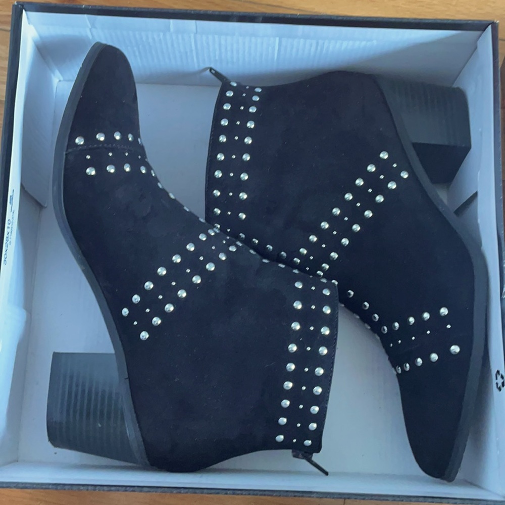 Fergie booties